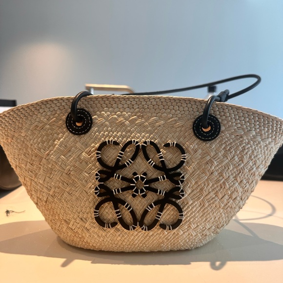 Loewe Handbags - Loewe Small Anagram Basket Bag - Excellent Condition